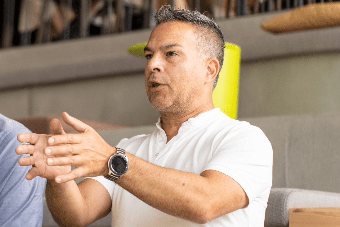 dcs04969_w_1096_h_730